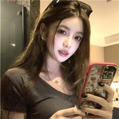 坐稳车泰欣娜